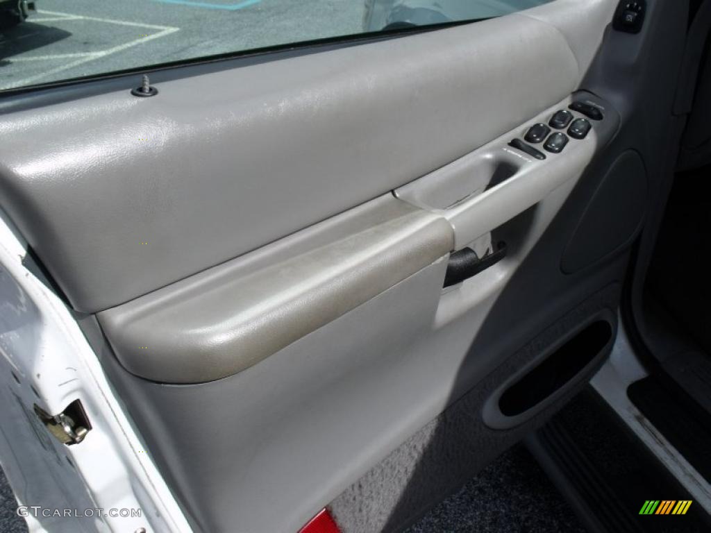 1999 Explorer XL - Oxford White / Medium Graphite Grey photo #11