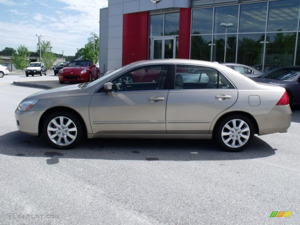 2006 Accord EX-L V6 Sedan - Desert Mist Metallic / Ivory photo #2