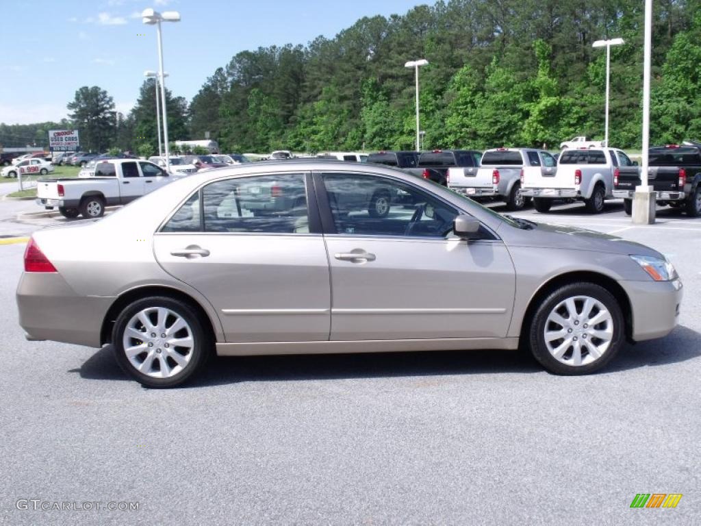 2006 Accord EX-L V6 Sedan - Desert Mist Metallic / Ivory photo #6