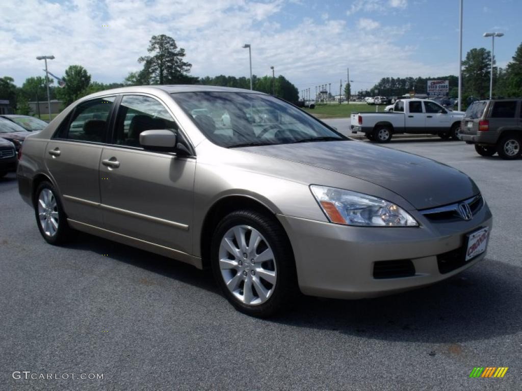 2006 Accord EX-L V6 Sedan - Desert Mist Metallic / Ivory photo #7