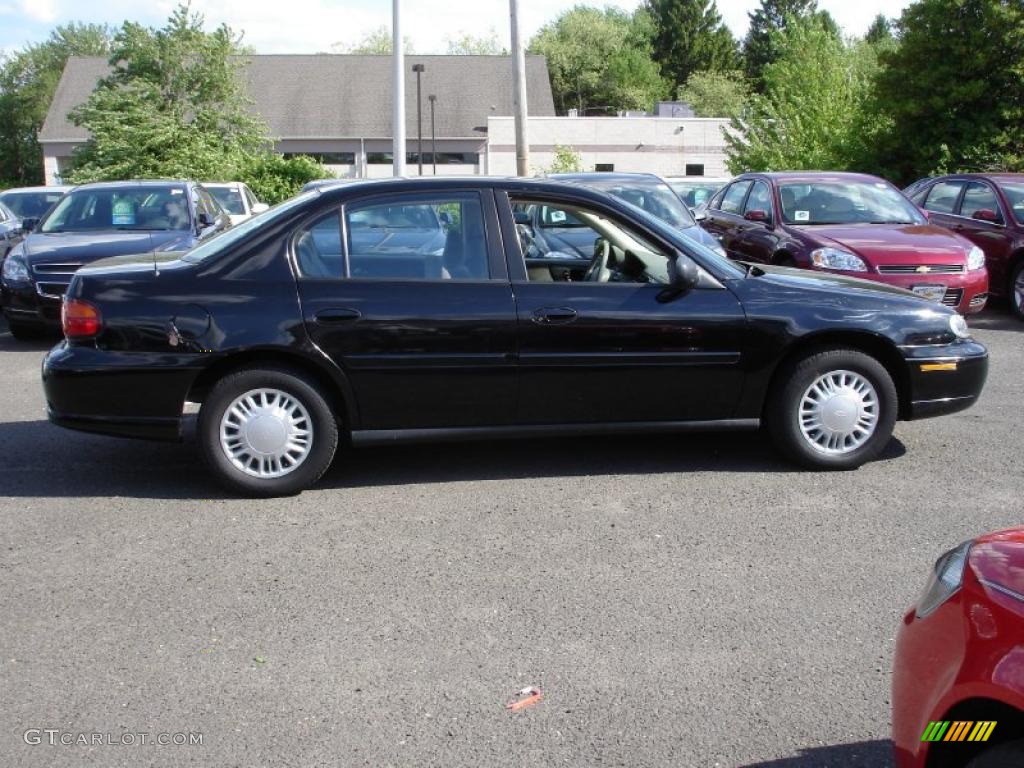 2002 Malibu Sedan - Black / Neutral photo #7