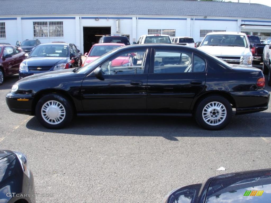 2002 Malibu Sedan - Black / Neutral photo #9