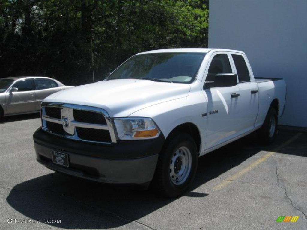 Stone White Dodge Ram 1500