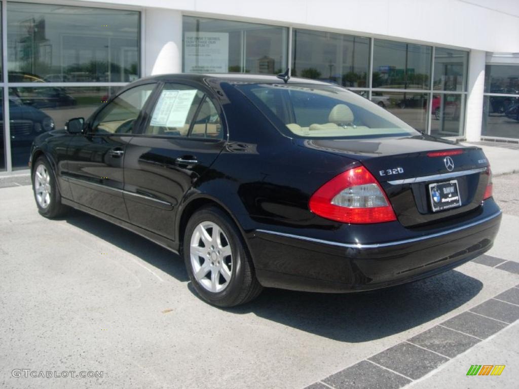 2008 E 320 BlueTEC Sedan - Black / Cashmere photo #5