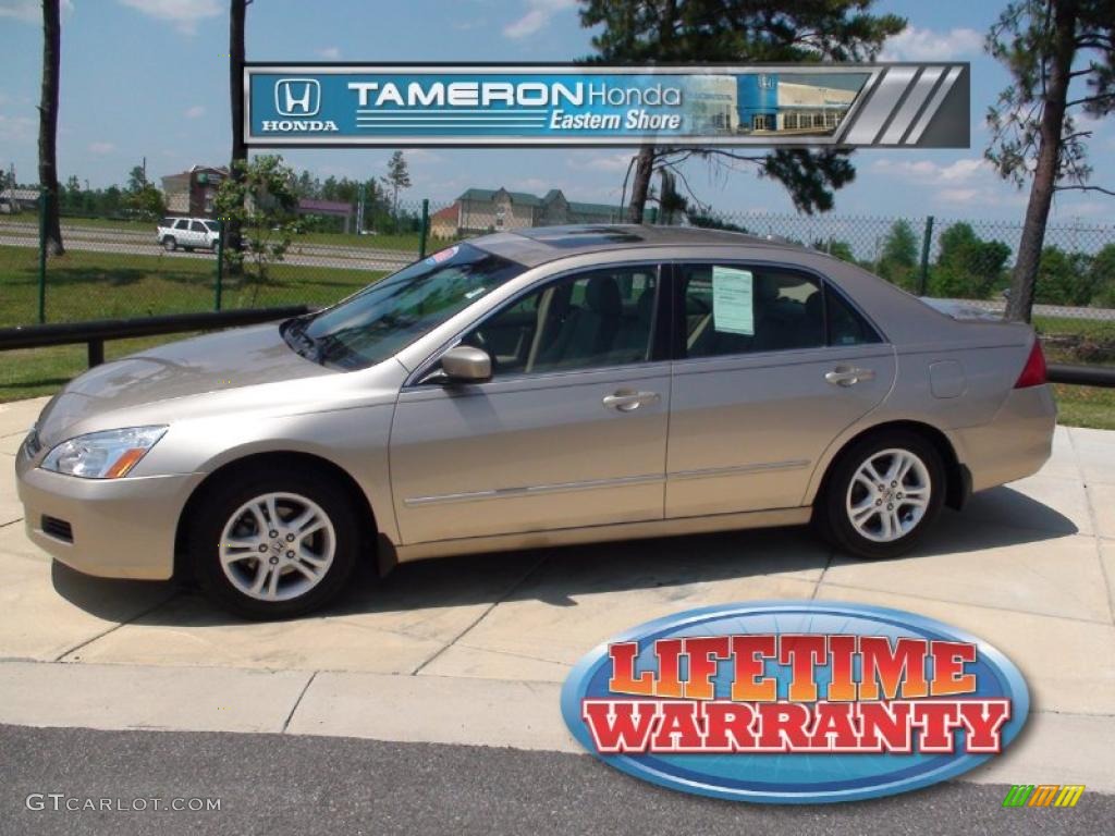 2007 Accord EX-L Sedan - Desert Mist Metallic / Ivory photo #1