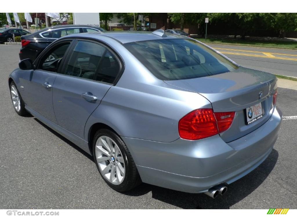 2010 3 Series 328i xDrive Sedan - Blue Water Metallic / Black photo #9