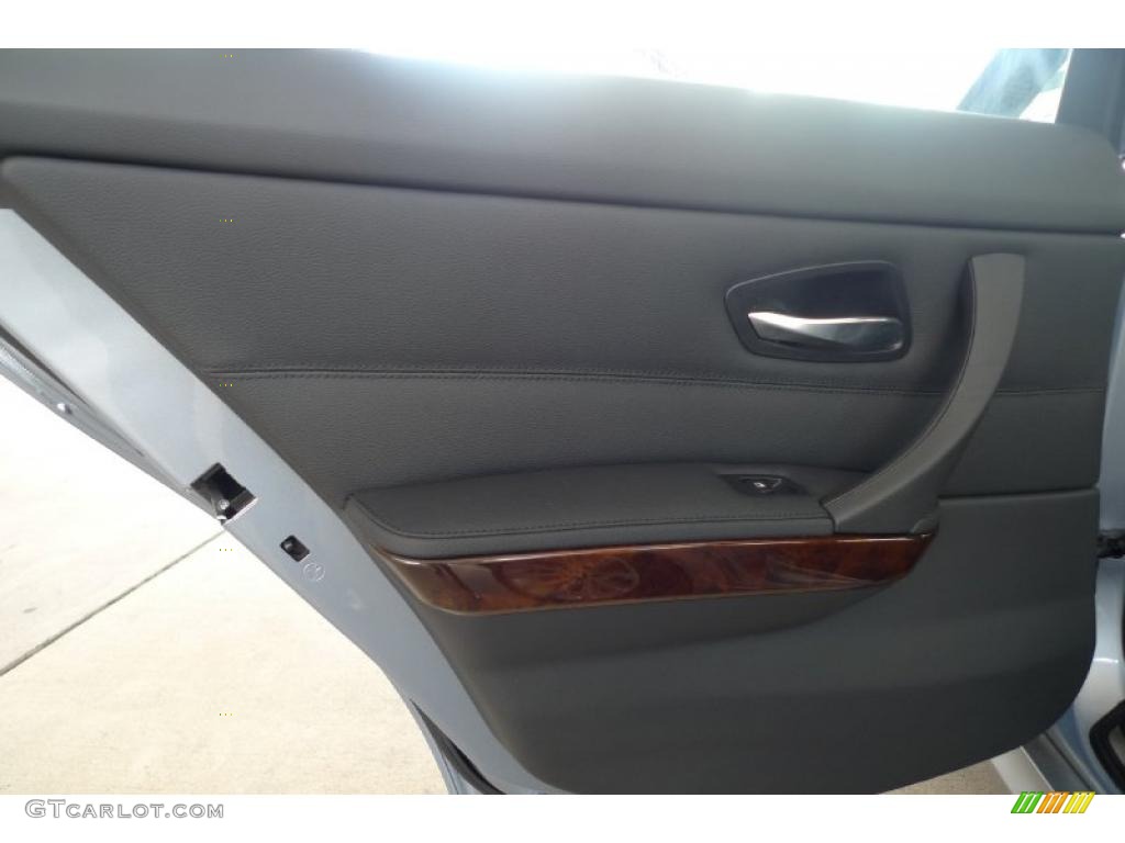 2010 3 Series 328i xDrive Sedan - Blue Water Metallic / Black photo #29