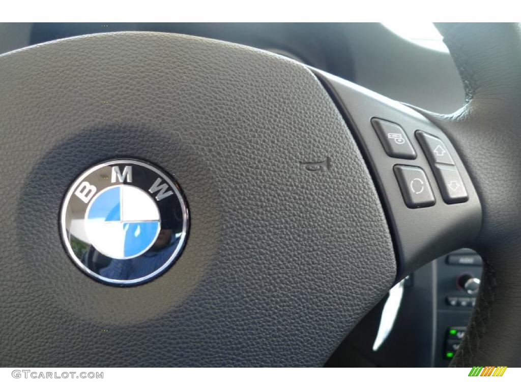2010 3 Series 328i xDrive Sedan - Blue Water Metallic / Black photo #40