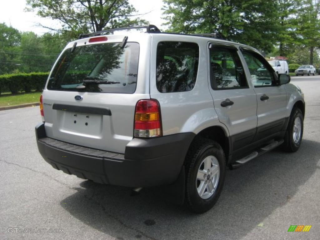 2006 Escape XLS - Silver Metallic / Medium/Dark Flint photo #4