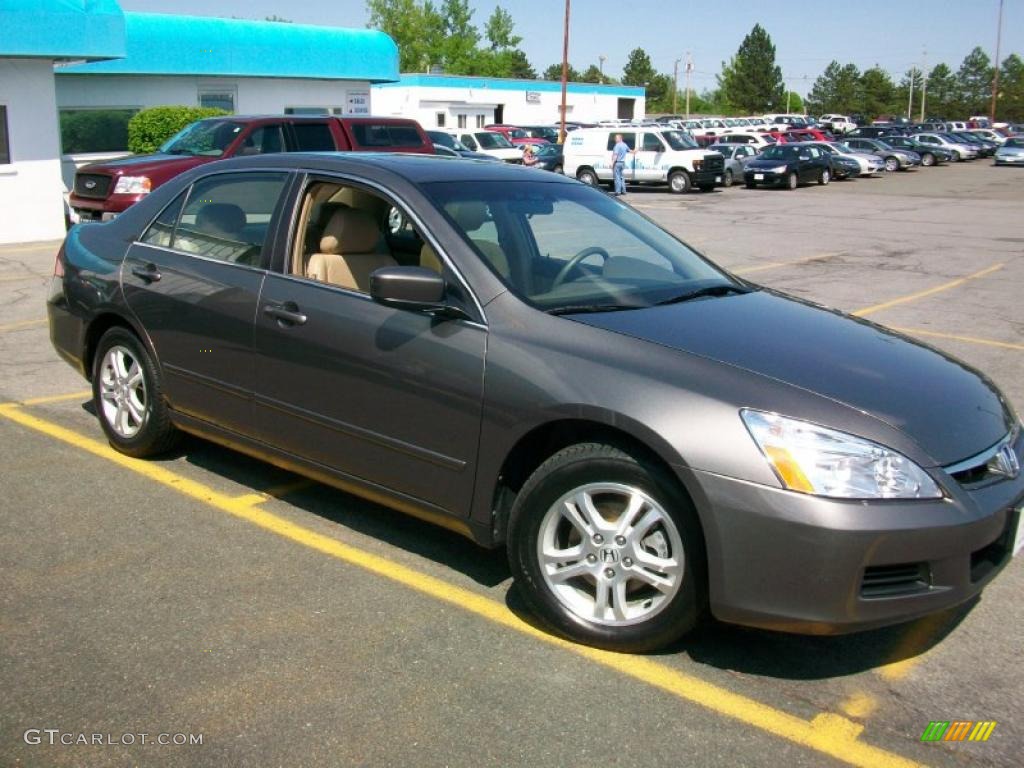 2007 Accord EX-L Sedan - Carbon Bronze Pearl / Ivory photo #3