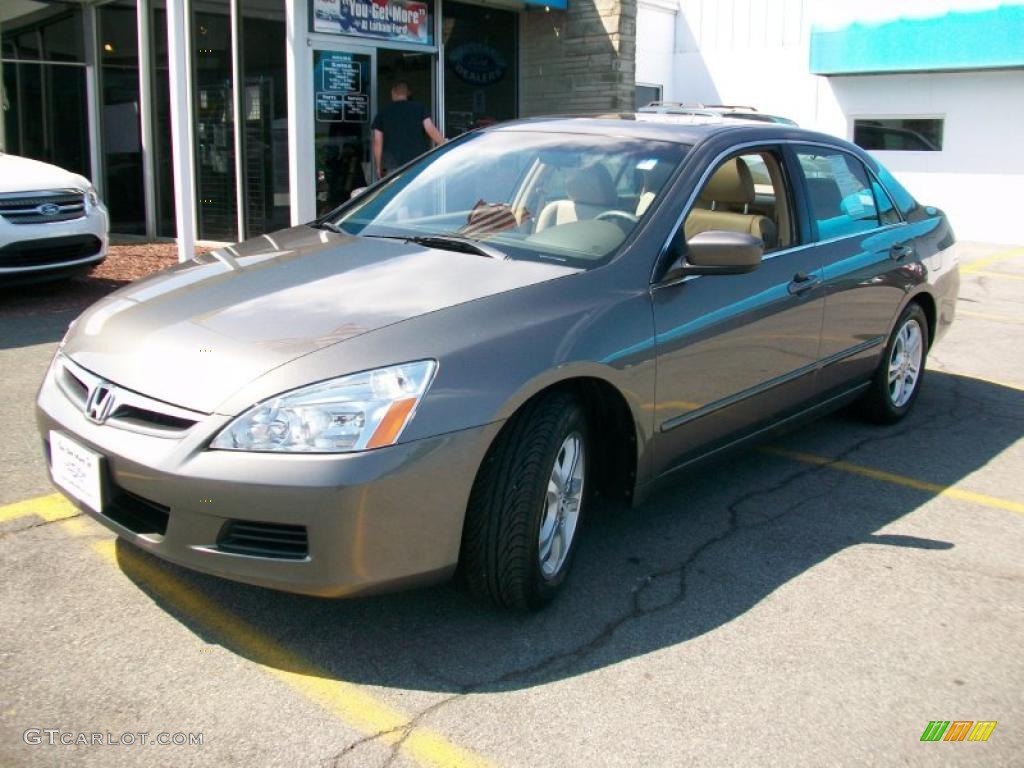 2007 Accord EX-L Sedan - Carbon Bronze Pearl / Ivory photo #4