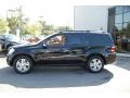 Obsidian Black Metallic - GL 450 4Matic Photo No. 2