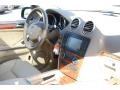 Obsidian Black Metallic - GL 450 4Matic Photo No. 14
