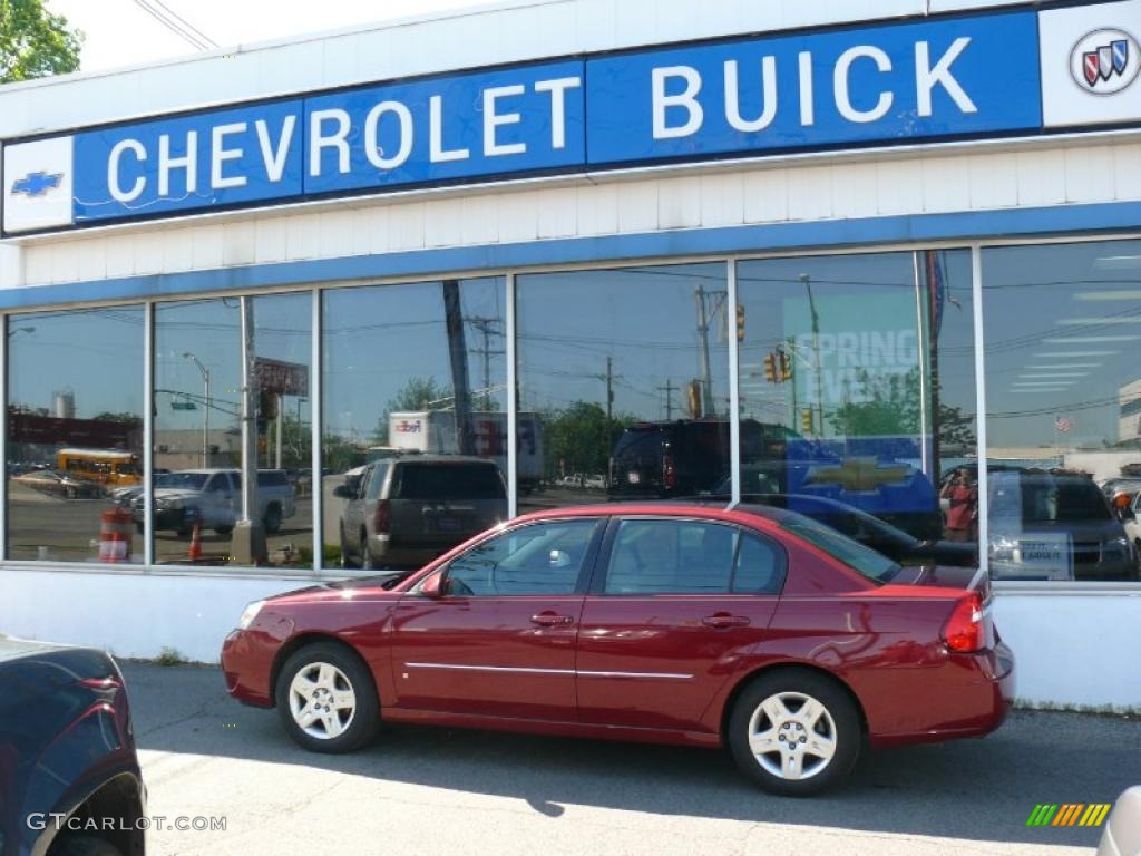 2006 Malibu LT V6 Sedan - Sport Red Metallic / Cashmere Beige photo #1
