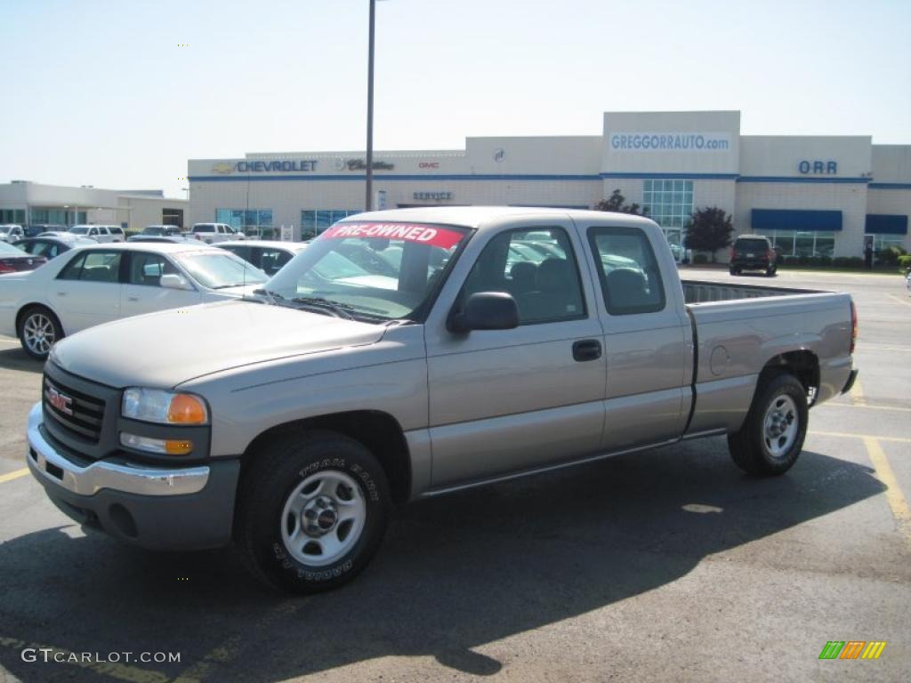 Pewter Metallic GMC Sierra 1500