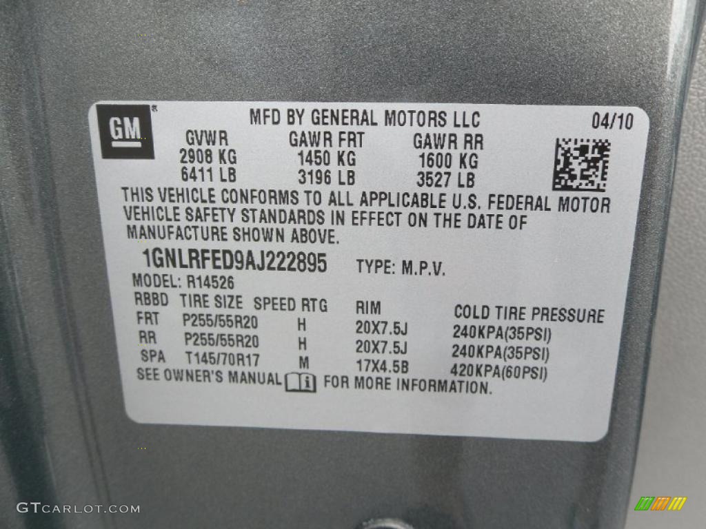 2010 Traverse LT - Cyber Gray Metallic / Dark Gray/Light Gray photo #7