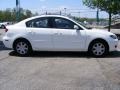 Whitewater Pearl Mica - MAZDA3 i Sedan Photo No. 6