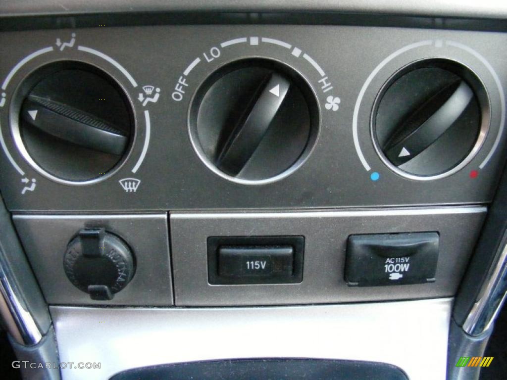 2007 Matrix XR - Cosmic Blue Metallic / Dark Charcoal photo #20