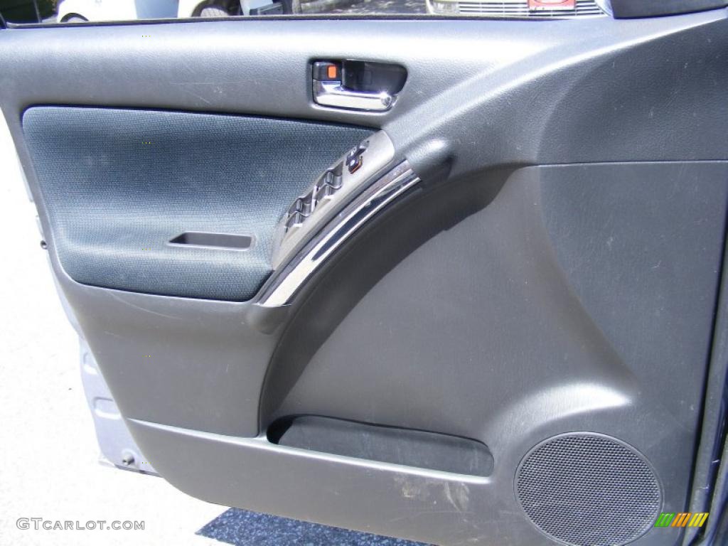 2007 Matrix XR - Cosmic Blue Metallic / Dark Charcoal photo #23