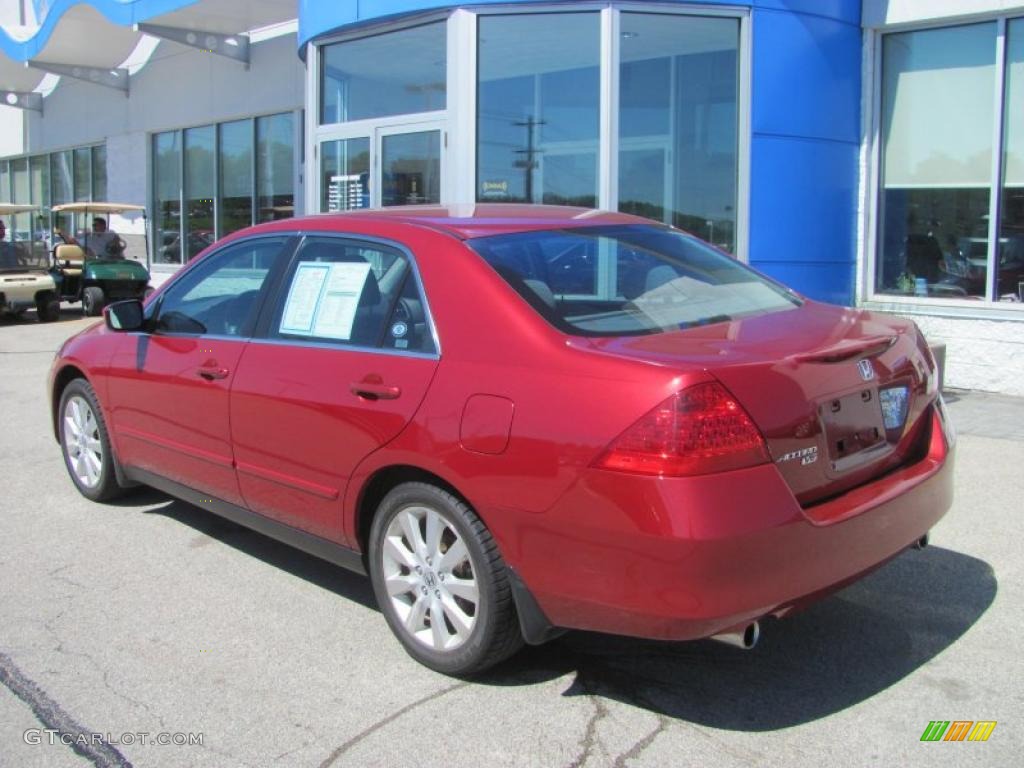 2007 Accord SE V6 Sedan - Moroccan Red Pearl / Gray photo #4