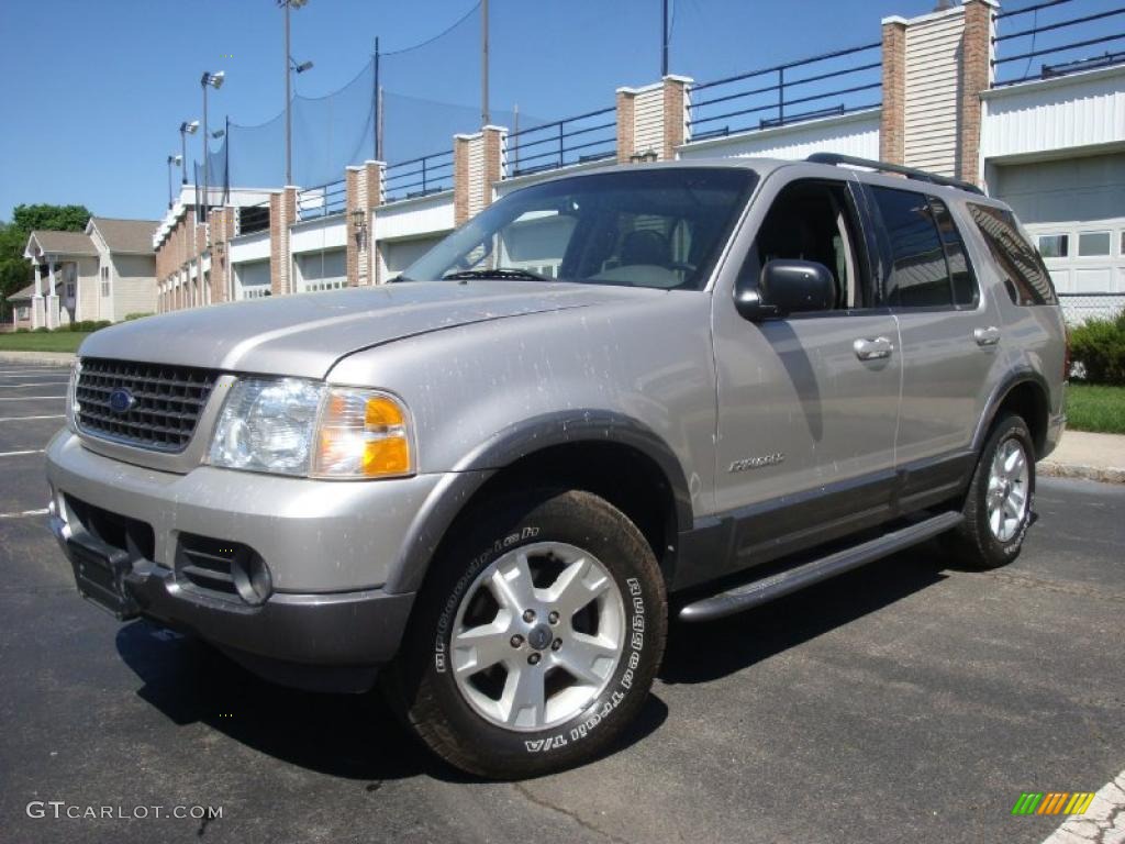 2002 Explorer XLT 4x4 - Silver Birch Metallic / Graphite photo #1