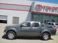 2006 Storm Gray Nissan Frontier SE Crew Cab 4x4  photo #2