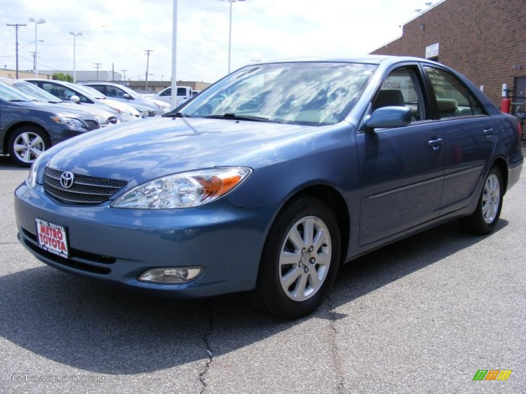 2003 Camry XLE - Catalina Blue Metallic / Stone photo #7