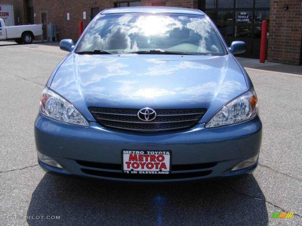 2003 Camry XLE - Catalina Blue Metallic / Stone photo #8