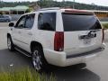 White Diamond - Escalade AWD Photo No. 5