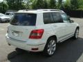 Arctic White - GLK 350 4Matic Photo No. 4