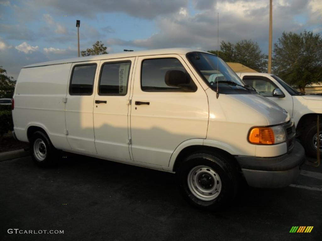 1998 Ram Van 1500 Commercial - White / Gray photo #1