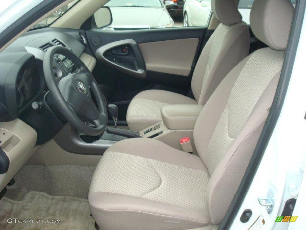 2006 RAV4 V6 - Super White / Taupe photo #10