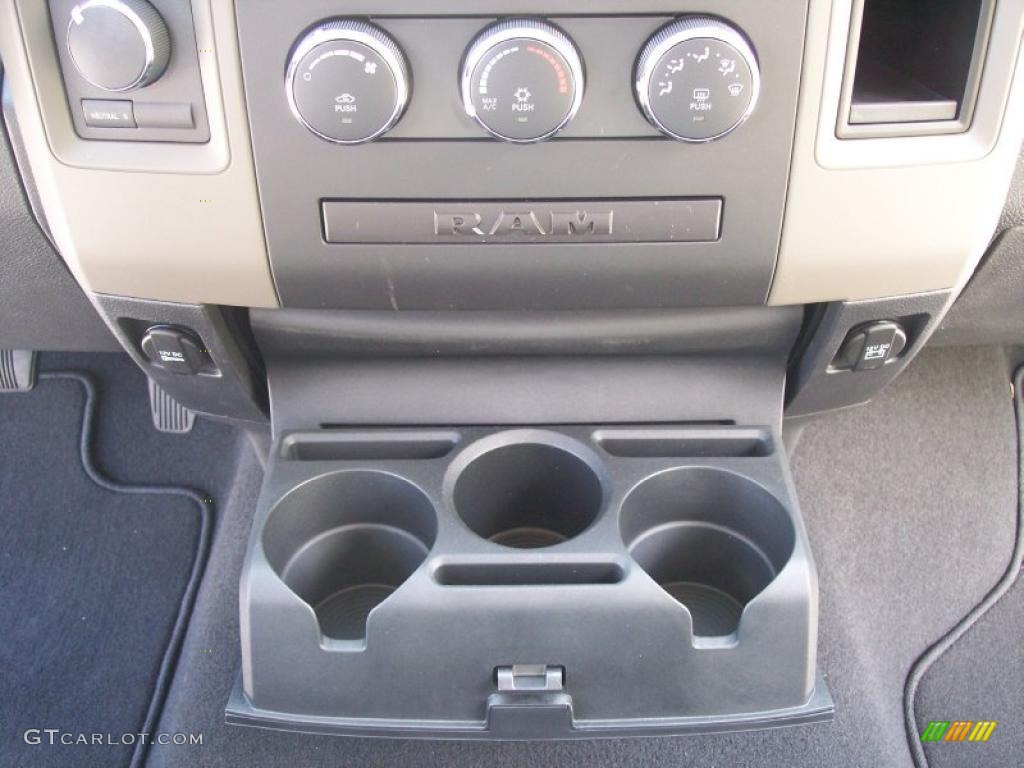 2010 Ram 1500 ST Quad Cab 4x4 - Deep Water Blue Pearl / Dark Slate/Medium Graystone photo #25