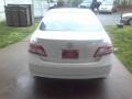 Super White - Camry SE Photo No. 4