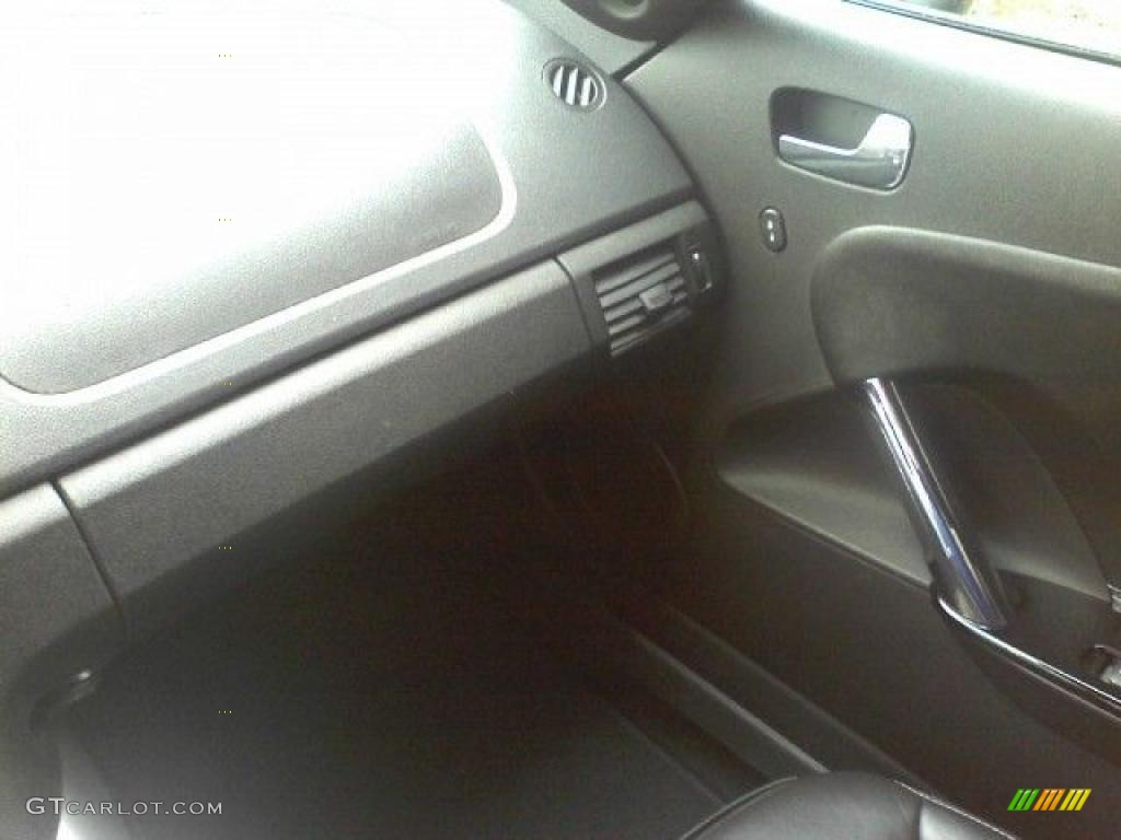 2007 Sky Roadster - Silver Graphite / Black photo #11