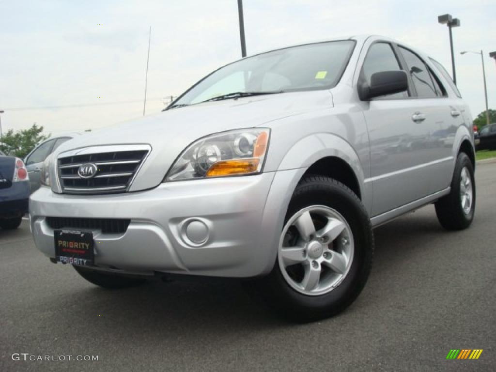 Silver Kia Sorento