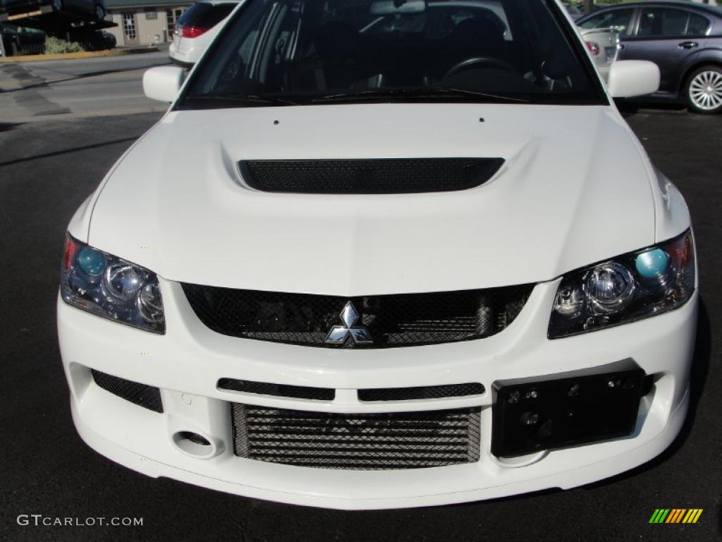 2006 Lancer Evolution IX MR - Wicked White / Black Alcantara photo #2