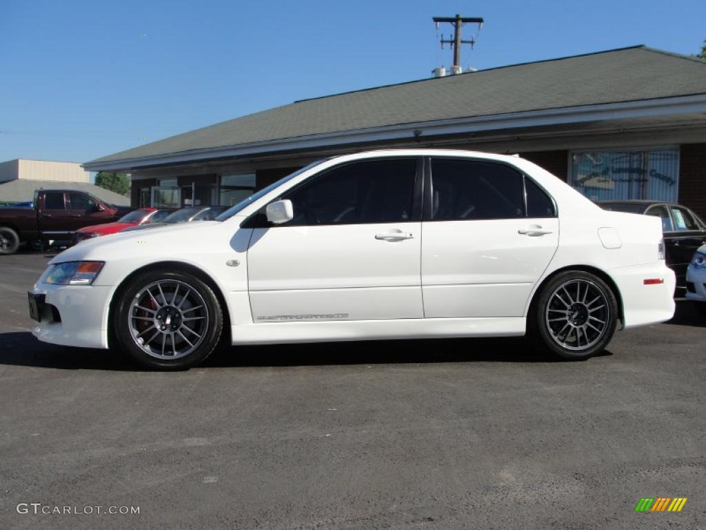 2006 Lancer Evolution IX MR - Wicked White / Black Alcantara photo #12