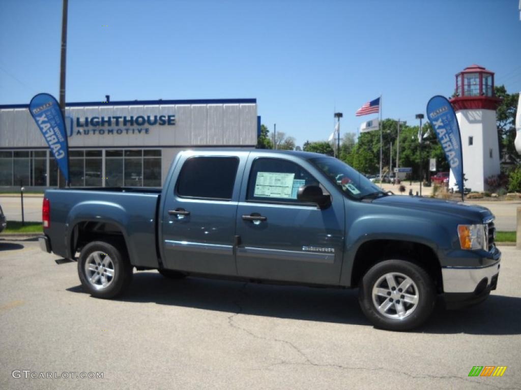 2010 Sierra 1500 SLE Crew Cab - Stealth Gray Metallic / Ebony photo #1