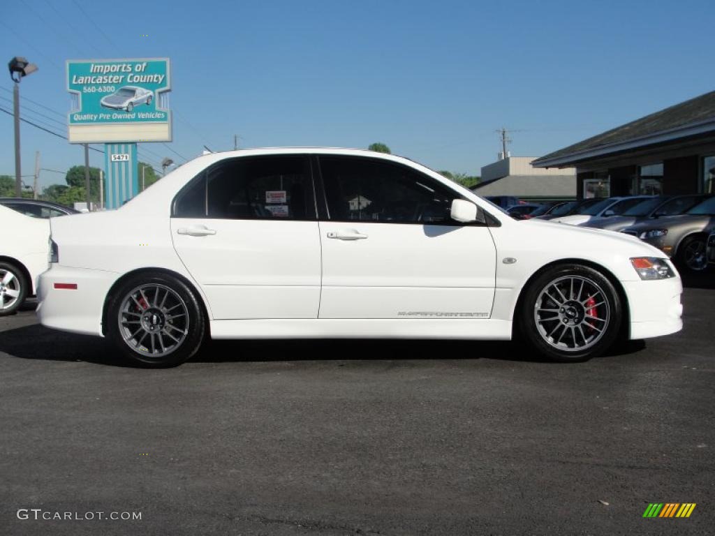 2006 Lancer Evolution IX MR - Wicked White / Black Alcantara photo #16