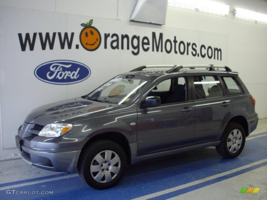 2006 Outlander LS 4WD - Graphite Gray Pearl / Charcoal photo #1