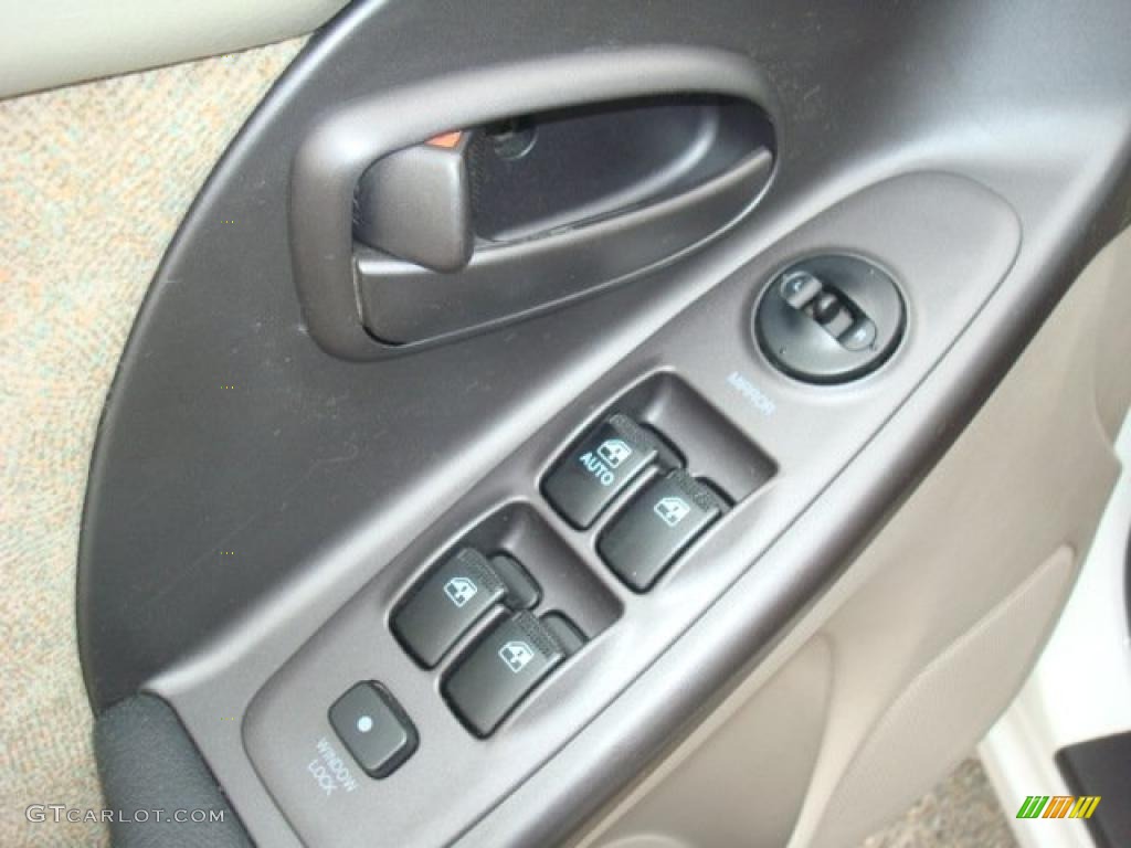 2002 Elantra GLS Sedan - Nordic White / Beige photo #11
