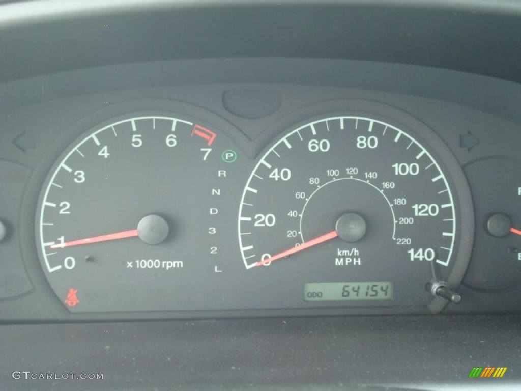 2002 Elantra GLS Sedan - Nordic White / Beige photo #16