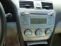 Super White - Camry LE Photo No. 18