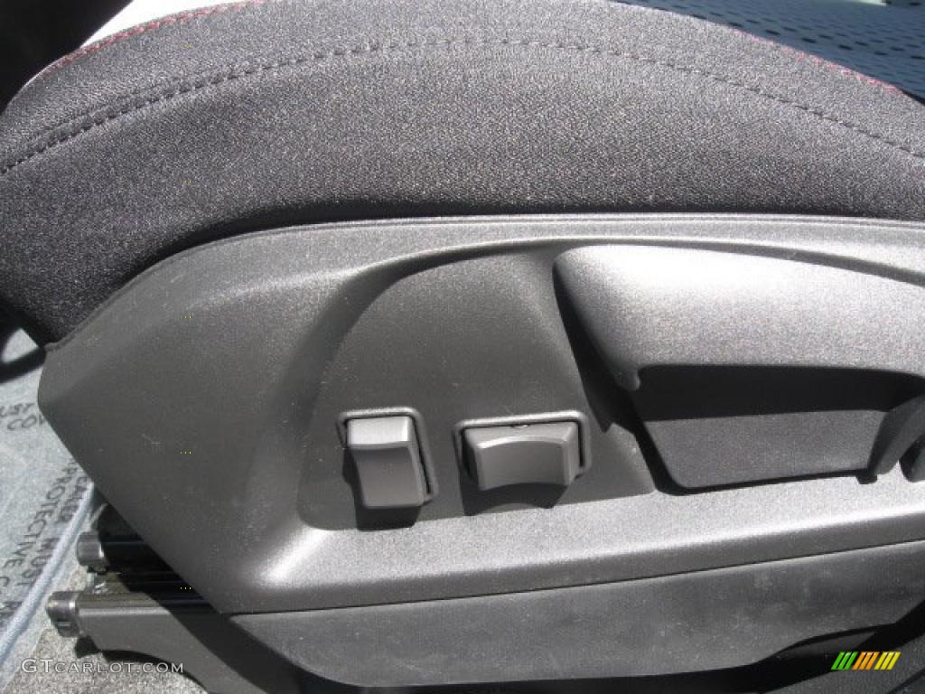 2010 Terrain SLE - Quicksilver Metallic / Light Titanium photo #7