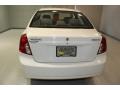 2008 Absolute White Suzuki Forenza   photo #5