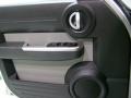 Bright Silver Metallic - Nitro SLT 4x4 Photo No. 21