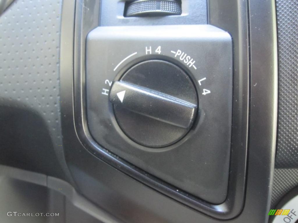2010 Tacoma Regular Cab 4x4 - Pyrite Mica / Graphite photo #11