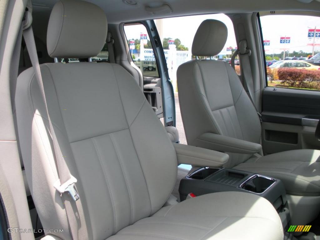2008 Town & Country Touring - Clearwater Blue Pearlcoat / Medium Slate Gray/Light Shale photo #17