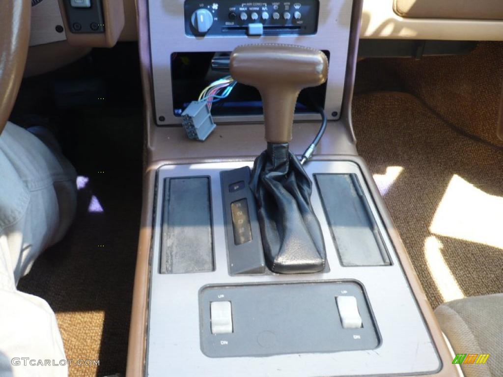 1986 Pontiac Fiero GT 3 Speed Automatic Transmission Photo #29600942